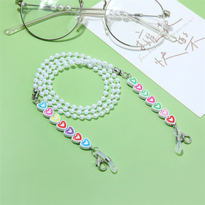 Chaîne de lunettes en résine colorée avec cœurs et étoiles, 70 cm, mignonne, anti-perte, perlée, pour masques et lunettes - Product Image 2