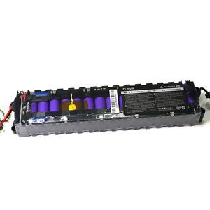 Batterie de scooter Superbsail 36V 7.8Ah pour <span class=keywords><strong>Xiaomi</strong></span> <span class=keywords><strong>M365</strong></span> Mi 1S, batterie LG 7.8Ah, carte <span class=keywords><strong>BMS</strong></span> pour scooter électrique <span class=keywords><strong>Xiaomi</strong></span> <span class=keywords><strong>M365</strong></span> - Product Image 4