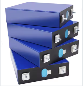 Celdas de <span class=keywords><strong>gama</strong></span> <span class=keywords><strong>alta</strong></span> de 3,2 V 320Ah en stock Sistema de almacenamiento solar Batería de litio prismática 3,2 V 280ah Lifepo4 Cell 302Ah - Product Image 6