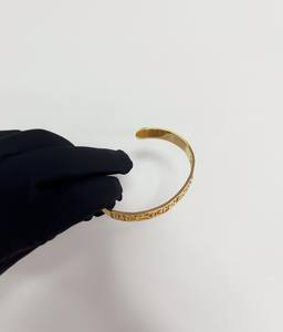 Venta al por mayor de alta calidad personalizado antiguo inglés esposas pulsera 316l Acero inoxidable 18K oro joyería brazalete personalizado - Product Image 6