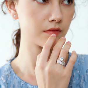 Wholesale Price Manufacturer 925 Sterling Silver <b>Crown</b> Shape Pear Cut Zircon <b>Ring</b> Rhodium Plated Women's Jewelry Engagement <b>Ring</b> - Product Image 6