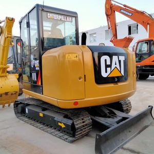 Mini-excavatrice Cat 305.5E2 d'occasion (98% neuve), 5,5 tonnes, à bras court, modèle 2024, faible nombre d'heures, excellent état, en stock, personnalisation gratuite disponible - Product Image 5