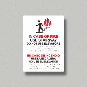 Panneau de sécurité incendie inclusif-Braille étiqueté Directions de sortie - Product Image 1