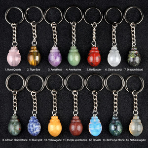 Porte-clés en cristal fait main avec pendentif coccinelle sculptée en pierres naturelles, idéal pour la décoration de sacs et l'usage quotidien – Vente en gros - Product Image 6