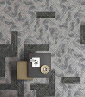 Tapis de bureau moderne Carrelage de bureau de luxe de haute qualité Carrelage en nylon PVC pour salle de réunion 33*100cm