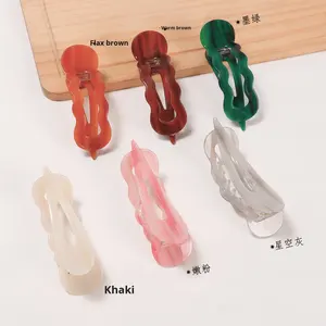 Barrette à cheveux en plastique Goreisi, style européen et américain, design géométrique, simple, pour cheveux rebelles, frange latérale, usage quotidien - Product Image 4