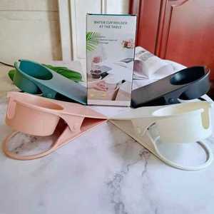 Creative Water Cup Clip portaoggetti <span class=keywords><strong>da</strong></span> <span class=keywords><strong>tavolo</strong></span> portabicchieri Clip <span class=keywords><strong>da</strong></span> ufficio organizzazione <span class=keywords><strong>da</strong></span> scrivania fornisce Clip <span class=keywords><strong>da</strong></span> scrivania in plastica - Product Image 4