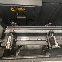 Centro de Fresado y Perforación CNC 4+2 de la Marca Tainchen para Ventanas y Puertas de PVC y Aluminio, Rotación en Cualquier Ángulo de -90 a 90 Grados, Servicio OEM