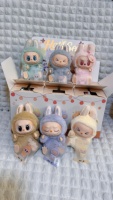 Vente en gros 100% Original Labubu Macron V2 Have a Seat Blind Box Figurine en vinyle Pendentif Jouet Décoration Jouets mignons Boîtes mystères
