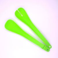 Set Peralatan Penyajian Salad: Penjepit dan Sendok Salad Plastik 2-in-1