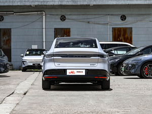 <span class=keywords><strong>Nissan</strong></span> N7 510 Air EV 2025 <span class=keywords><strong>de</strong></span> <span class=keywords><strong>Segunda</strong></span> Mano, 540 km <span class=keywords><strong>de</strong></span> Autonomía, Garantía <span class=keywords><strong>de</strong></span> Batería <span class=keywords><strong>de</strong></span> por Vida, Vehículo Usado <span class=keywords><strong>de</strong></span> Nueva Energía para Exportación - Product Image 6