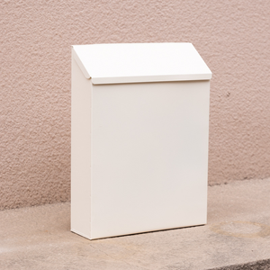 Buzón de Correo Moderno de Metal Negro, Impermeable, Montado en la Pared, con Cerradura, Capacidad de 10L, para Exteriores, Porche, Hogar, Oficina, Apartamento - Product Image 4