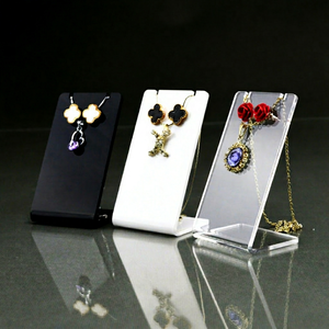 Présentoir de Bijoux en Acrylique pour Bureau - Support Organisateur de Boucles d'Oreilles et Colliers avec Tailles et Logo Personnalisables - Product Image 1