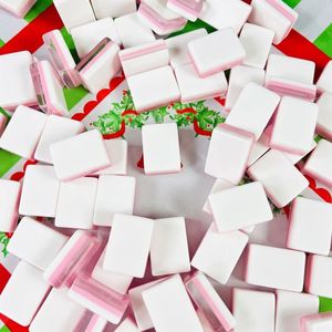 Juego de <span class=keywords><strong>Ludo</strong></span> Personalizado de Tres Capas, Acrílico Imitación Jade, Plegable, Duradero, de Lujo, Estilo Americano Moderno, Temático de Navidad, 160 Juegos - Product Image 5