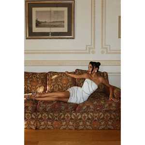 Robe de bal blanche sans bretelles, brodée, avec détails de perles et de pompons, taille empire, simple, longue, pour l'hiver - Product Image 2