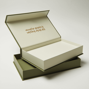 Scatola Regalo di Lusso Personalizzata Riutilizzabile e Pieghevole con Coperchio Magnetico, Imballaggio in Cartone Ecologico Nero all'Ingrosso - Product Image 1