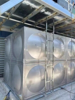 Réservoir d'eau en acier inoxydable de 1000 L avec filtration par osmose inverse et eau potable de qualité supérieure pour hôtels et fermes