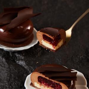 Chất Lượng Hàng Đầu Cổ Điển Rừng Đen Bánh Đông Lạnh Bánh Mousse Đông Lạnh Món Tráng Miệng - Product Image 5