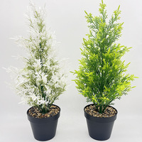 Künstlicher Kiefern-Zypressenbaum im Topf, Dekorativer Kunstgrün-Bonsai für Weihnachten, Wohnzimmer und Feiertagsdekoration