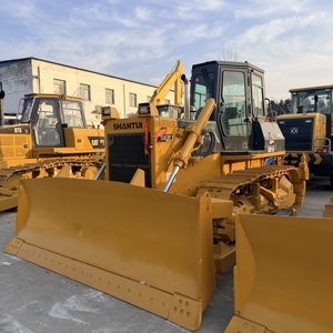 Bulldozer Usado de Alta Calidad y Bajas Horas de Trabajo, Shantui SD16, Bulldozer de Orugas para Tala, Desbroce y Proyectos de Construcción - Product Image 3
