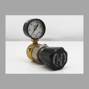 TESCOM 44-2200 เครื่องควบคุมแรงดันไฟฟ้าสำหรับห้องปฏิบัติการ พร้อมสถานีลดแรงดันและลดอุณหภูมิ 44-2200 TESCOM 44-2200 Laboratory-G - Product Image 2