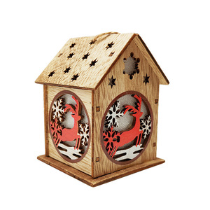 Decorazioni Natalizie All'Ingrosso: <span class=keywords><strong>Casetta</strong></span> in Legno Luminosa, Pendente Natalizio in Legno Illuminato - Product Image 5