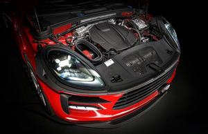 14-Mejora la velocidad de conducción Sistema de admisión de aire de fibra de carbono real para <span class=keywords><strong>Porsche</strong></span> <span class=keywords><strong>Macan</strong></span> 2,0 T Street Version Tubo de admisión de aire del motor - Product Image 4