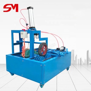Máquina <span class=keywords><strong>de</strong></span> desmontaje <span class=keywords><strong>de</strong></span> corte <span class=keywords><strong>de</strong></span> pared lateral, envoltura <span class=keywords><strong>de</strong></span> neumáticos con garantía <span class=keywords><strong>de</strong></span> comercio, superventas - Product Image 5