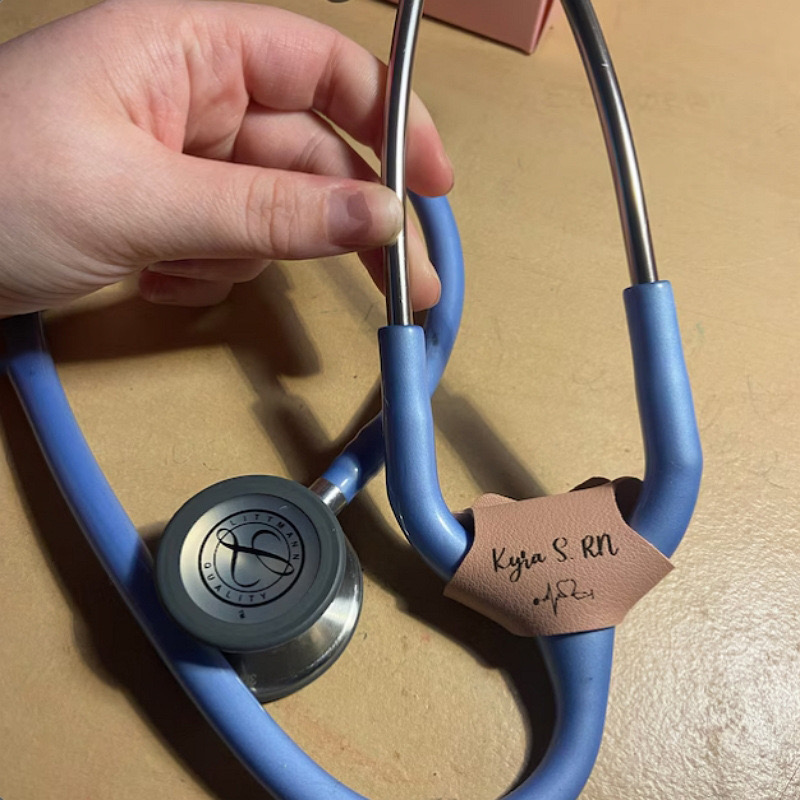 stethoscope name tag