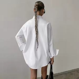 Blusas y Camisas con Logotipo Personalizado OEM para Mujer, Camisa Casual de Algodón de Manga Larga con Cuello Camisero Sólido para Mujer - Product Image 3