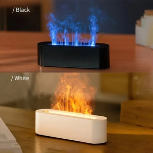 2025 New Arrival Phổ Biến 150Ml Hộ Gia Đình Độ Ẩm Không Khí Với Ngọn Lửa Khuếch Tán Dầu Món Quà Giáng Sinh Tinh Dầu Ánh Sáng Ban Đêm - Product Image 1