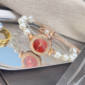 Elegante <span class=keywords><strong>Orologio</strong></span> da Polso Regolabile per Donna, Romantico <span class=keywords><strong>Orologio</strong></span> al Quarzo con Perle Bianche e Cinturino a Corda, <span class=keywords><strong>Quadrante</strong></span> con Strass (WA386) - Product Image 4