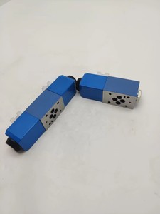 โซลินอยด์ไฮดรอลิกแบบปรับทิศทาง DG4V-3-2C/6C/2N/8C/2A-M-U-H7-60 รุ่น DG4V ไฮดรอลิก DG4V-3  แบบ DG4V-3-2C-M-U-H5-60 - Product Image 5