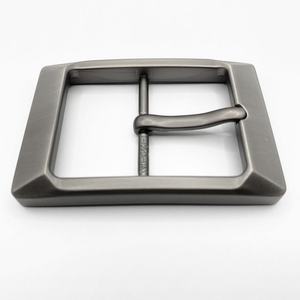 Cinturón Retro de Aleación de Zinc Sólido para Hombre, Hebilla de 40mm, Estilo Ejecutivo, Disponible en Stock - Product Image 4