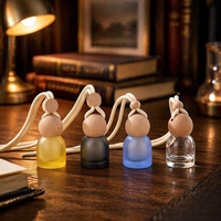 Bouteilles de parfum pour voiture en verre sérigraphié coloré en gros, flacons vides transparents de 10 ml avec bouchon en bois à vis miniature