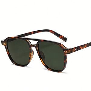 Lunettes de soleil pilote vintage 2025 personnalisables avec logo, double pont, verres dégradés UV400, rivets, pour hommes et femmes - Product Image 1