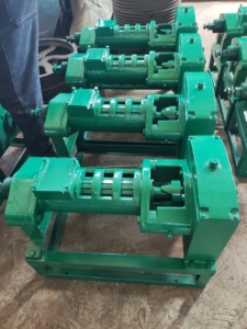 เครื่องกดสกัดน้ำมันดีเซลขนาดเล็กเครื่องสกัดสกัดน้ำมันเย็นถั่วเหลืองมะกอกอะโวคาโด6YL-68โรงงาน - Product Image 6