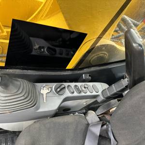 Excavatrice Komatsu PC210 d'occasion de haute qualité, poids opérationnel de 20 tonnes, moteur principal, faible nombre d'heures, haute efficacité, excellent rapport qualité-prix, test sur site - Product Image 6