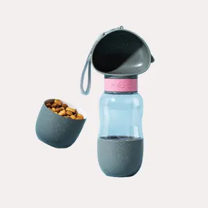 Pet Dog Outdoor Wasser flasche Tragbare Trink fütterung becher Dog Walking Wasser flasche