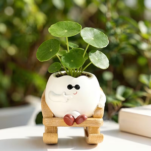 Adorable pot de fleurs en résine éco-responsable léger avec visière décorative pour le <span class=keywords><strong>jardin</strong></span>, idéal pour Thanksgiving - Product Image 1