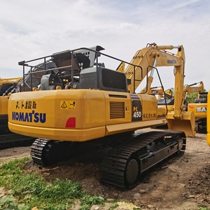 Excavadora usada Komatsu 450 de alta calidad de 45 toneladas 100% lista para la venta Venta superior Gastos de envío bajos - Product Image 3