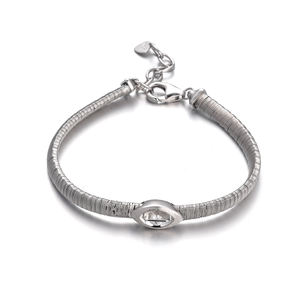 สร้อยข้อมือเงินแท้ 925 ชุบทองคำขาว 18K ประดับเพชรซิคอน รูปทรงดวงตา สไตล์คริสเตียน น้ำหนัก 6 กรัม งานแฮนด์เมด คุณภาพสูง เหมาะสำหรับเป็นของขวัญ - Product Image 1