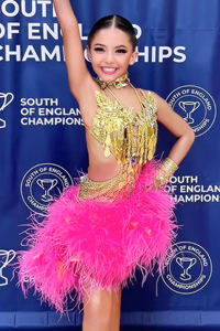 Costume <span class=keywords><strong>de</strong></span> danse latine Vennystyle - Bretelles spaghetti Jupe à plumes en cristal Matériel en spandex/coton Style <span class=keywords><strong>de</strong></span> robes pour filles adultes - Product Image 5