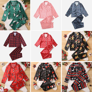 Ensemble <span class=keywords><strong>Pyjama</strong></span> Personnalisé à Manches Longues pour Femme – 2 Pièces Satin – Pyjamas Famille Mère Père Enfants pour Noël - Product Image 2