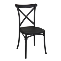Chaises de salle à manger en plastique empilables à dossier croisé, design moderne et coloré, pour café, événements, mariages et appartements - Vente en gros