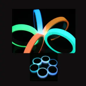 12 uur gloeiende tijd lichtgevende fluorescerende zelfklevende pet pvc bewegwijzering vinyl glow tape sticker met 10 m lengte in het donker