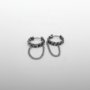 Pendientes de aro Huggie para hombre, de acero inoxidable 316L, impermeables, hipoalergénicos, con cadena cubana colgante, perforados, estilo vintage industrial, regalo - Product Image 1