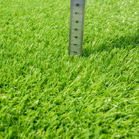 Kunstrasen Teppich matte Fußballfeld Kunststoff Gras matte Landschaft Gras Vierfarbiges dekoratives Gras