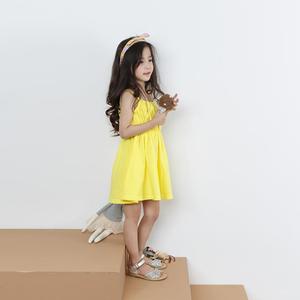 Vêtements pour filles chinoises en gros, robe jaune pour enfants - Product Image 3