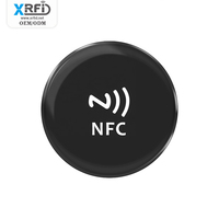 Autocollant de suivi d'étiquette NFC époxy personnalisé pour médias sociaux étiquette de chien téléphone autocollant NFC époxy